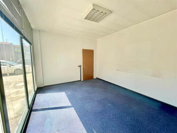 negozio in vendita a Manerbio