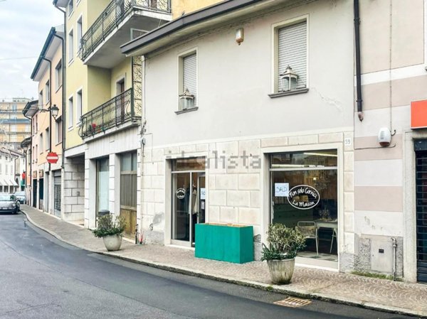 locale commerciale in vendita a Manerbio