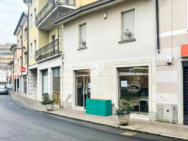 negozio in vendita a Manerbio