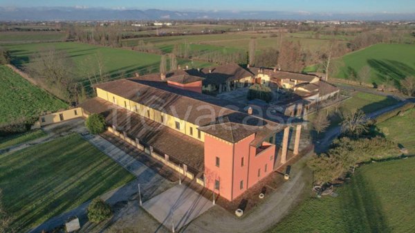 negozio in vendita a Manerbio