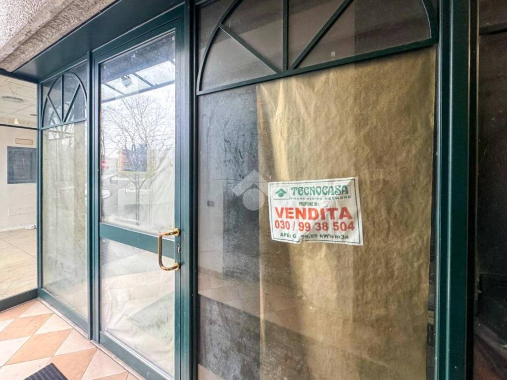 negozio in vendita a Manerbio