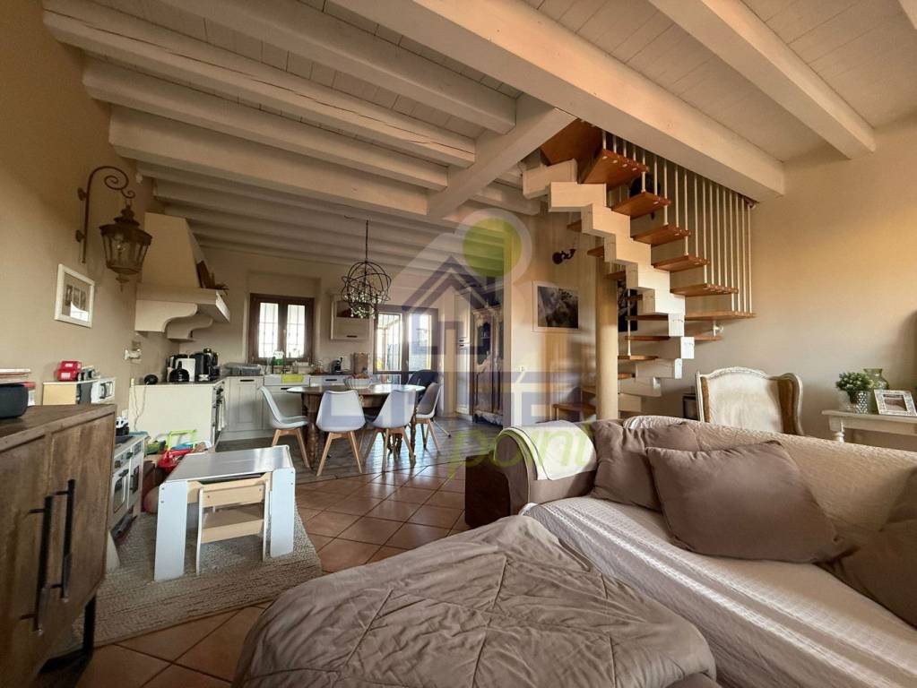 casa indipendente in vendita a Manerbio