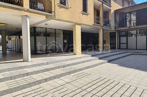 negozio in vendita a Manerbio