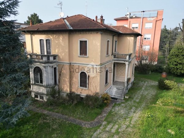 casa indipendente in vendita a Manerbio