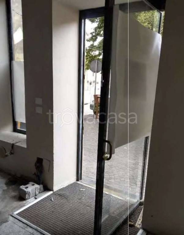 negozio in vendita a Manerbio