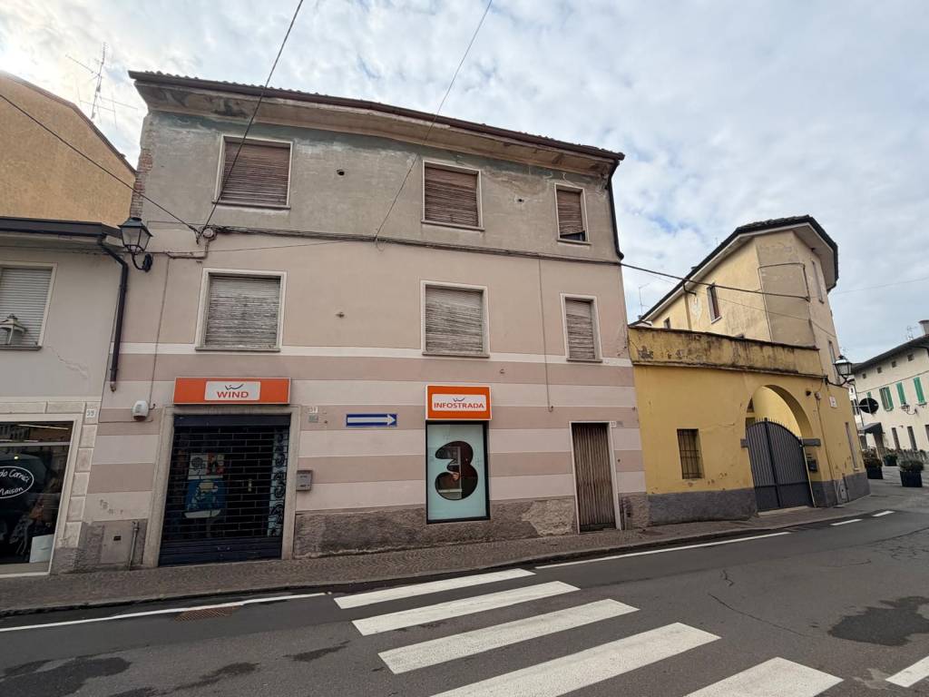 casa indipendente in vendita a Manerbio