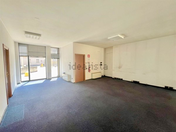 negozio in vendita a Manerbio