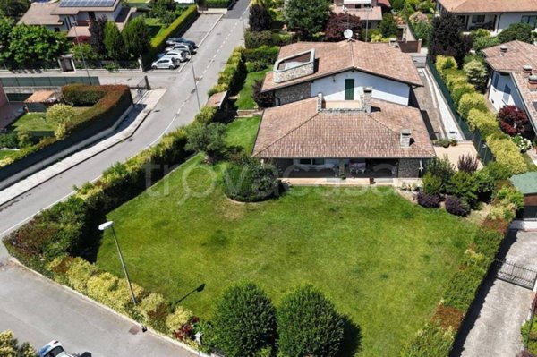 casa indipendente in vendita a Manerbio