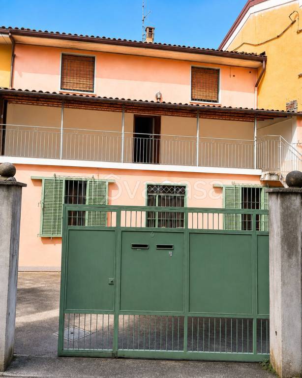 casa indipendente in vendita a Manerbio