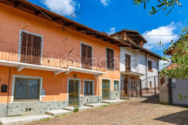 casa indipendente in vendita a Cavagnolo