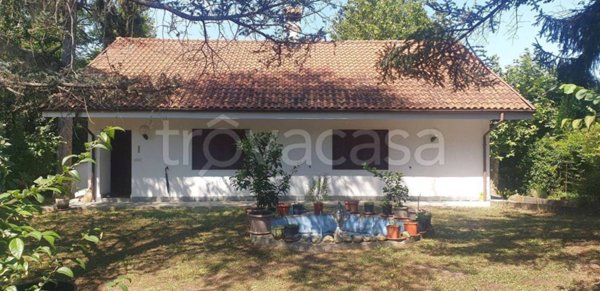 casa indipendente in vendita a Cavagnolo