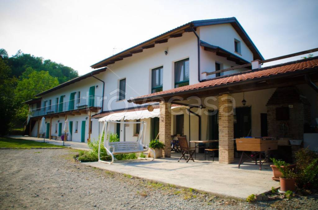 casa indipendente in vendita a Cavagnolo