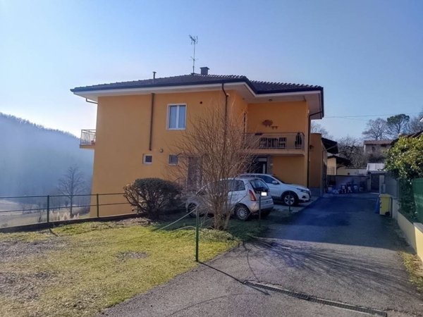 casa indipendente in vendita a Cavagnolo