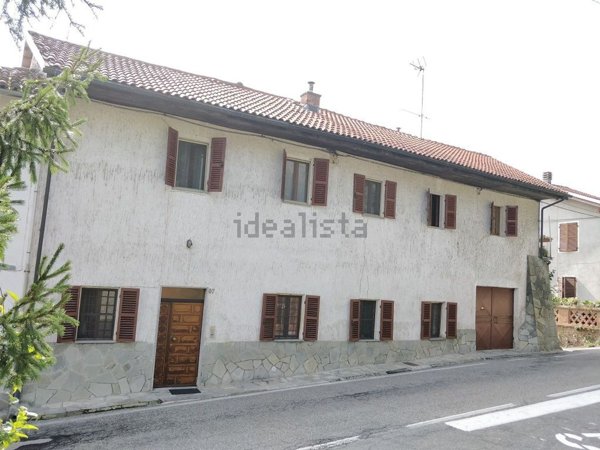 casa indipendente in vendita a Cavagnolo