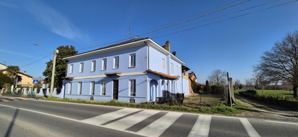 casa indipendente in vendita a Cavagnolo
