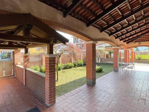 casa indipendente in vendita a Cavagnolo