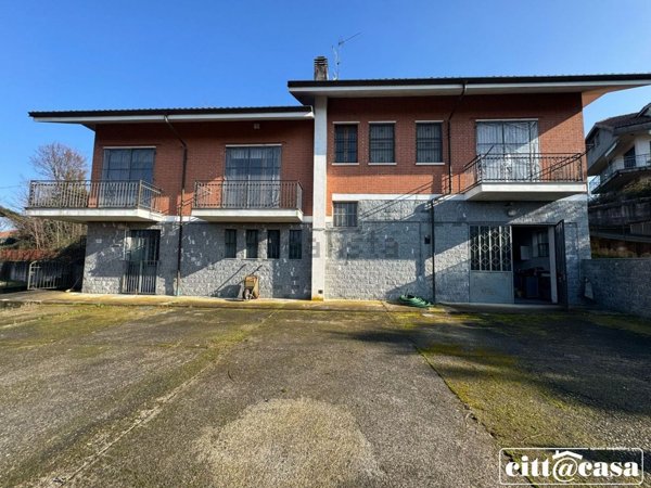casa indipendente in vendita a Cavagnolo