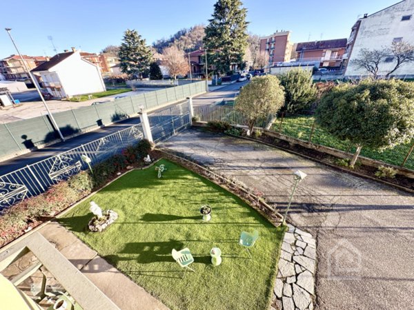 casa indipendente in vendita a Cavagnolo