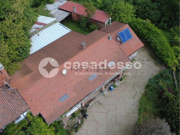 casa indipendente in vendita a Cavagnolo