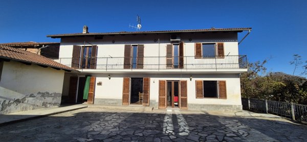 casa indipendente in vendita a Cavagnolo