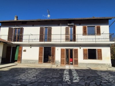 casa indipendente in vendita a Cavagnolo