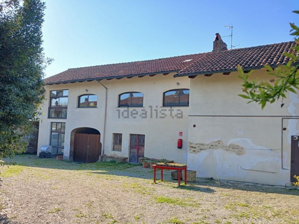 casa indipendente in vendita a Cavagnolo