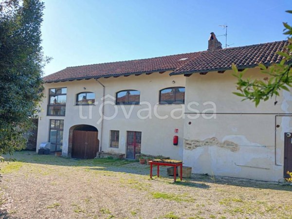 casa indipendente in vendita a Cavagnolo
