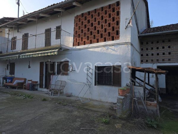 casa indipendente in vendita a Cavagnolo