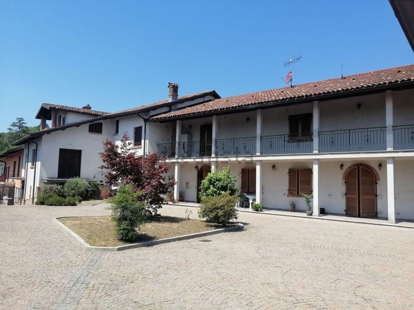 casale in vendita a Cavagnolo