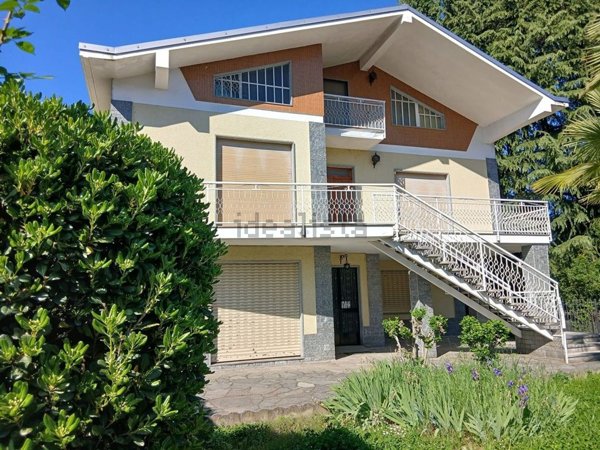 casa indipendente in vendita a Cavagnolo