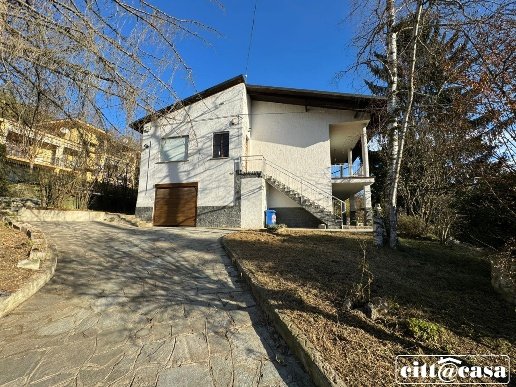 casa indipendente in vendita a Cavagnolo
