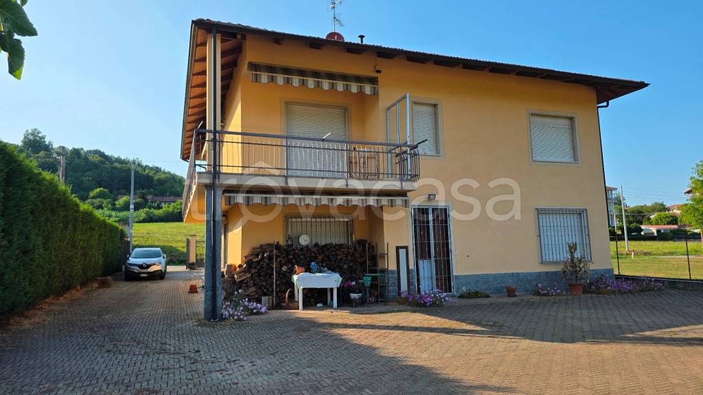 casa indipendente in vendita a Cavagnolo
