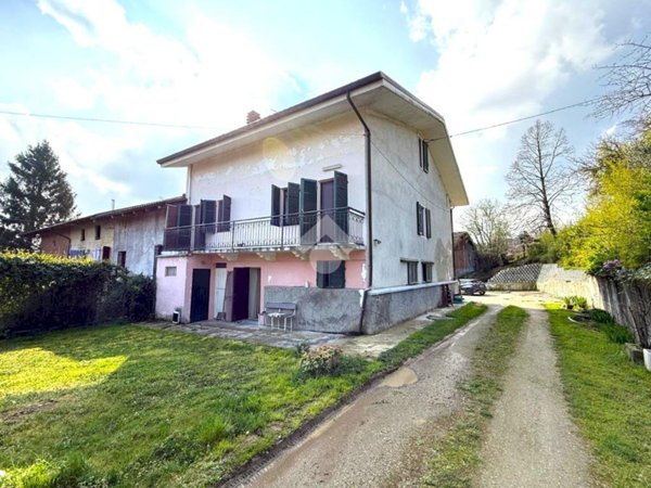 casa semindipendente in vendita a Cavagnolo
