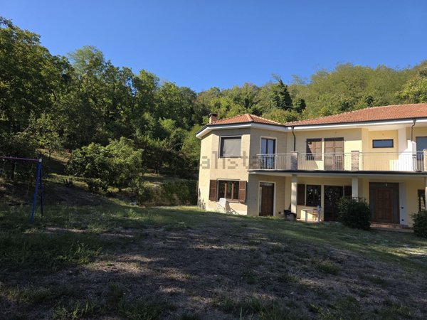 casa indipendente in vendita a Cavagnolo