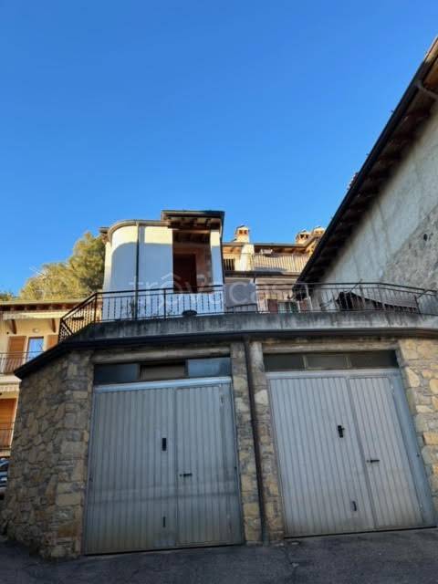 casa indipendente in vendita a Marcheno in zona Cesovo