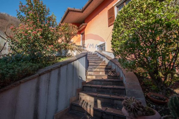 casa indipendente in vendita a Marcheno in zona Parte