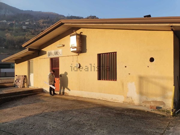 capannone in vendita a Marcheno