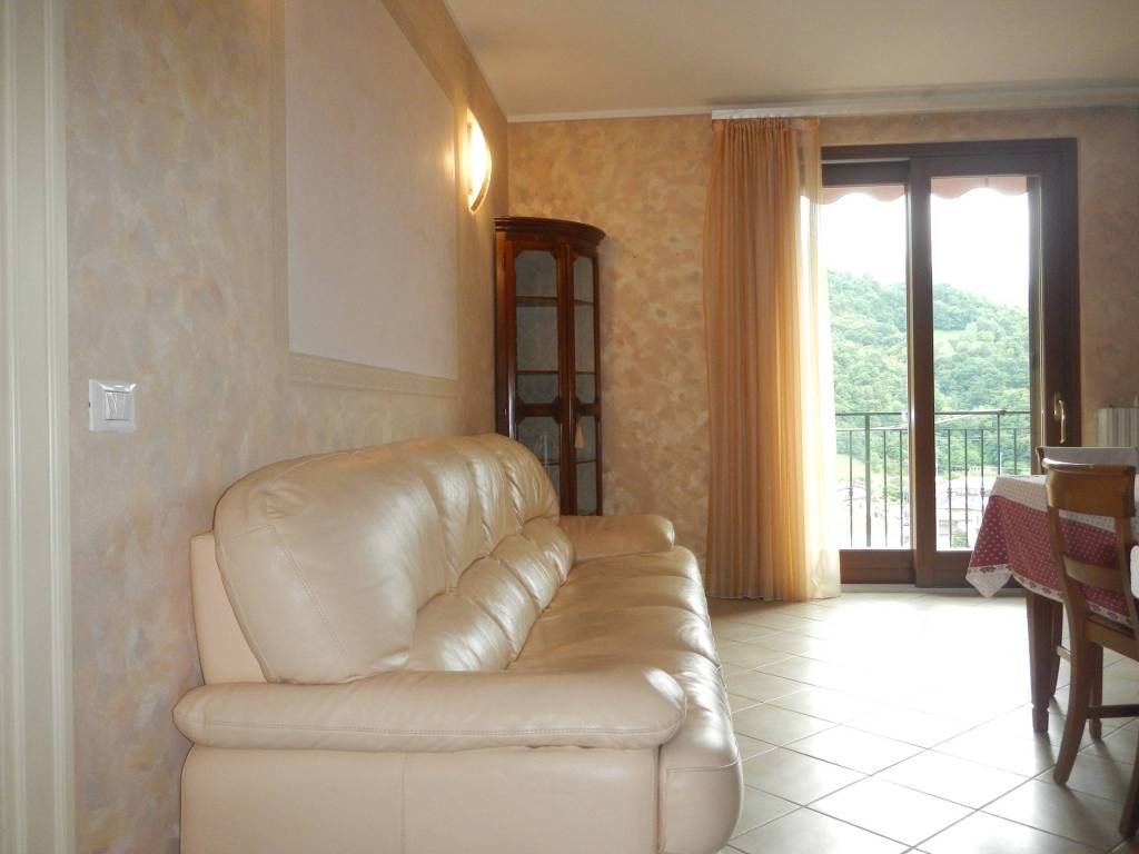 appartamento in vendita a Marcheno in zona Brozzo