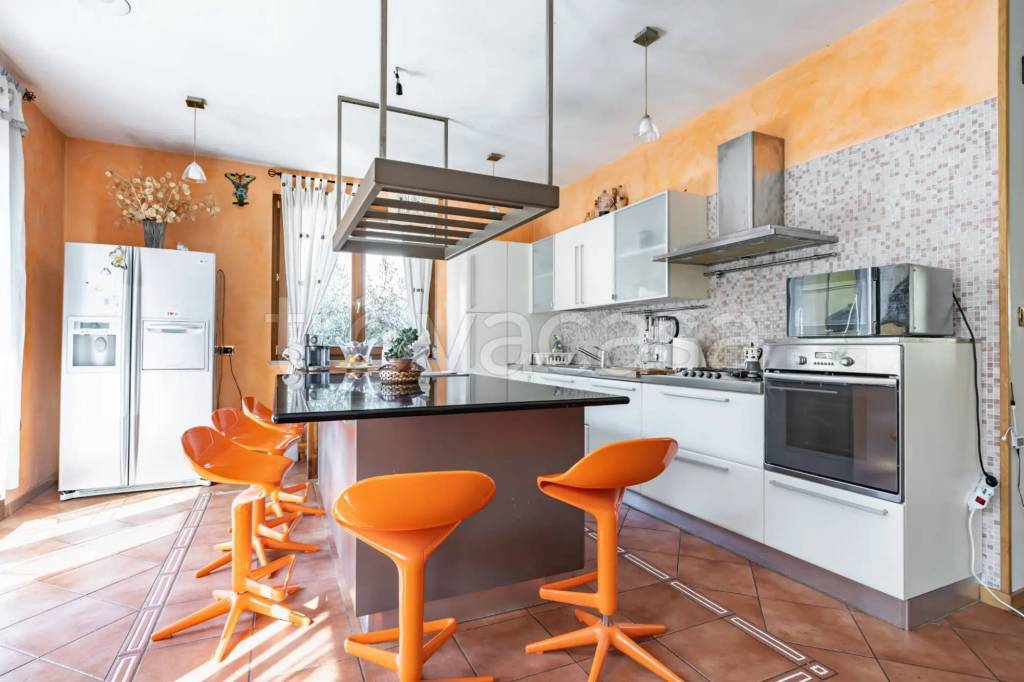 appartamento in vendita a Marcheno in zona Madonnina