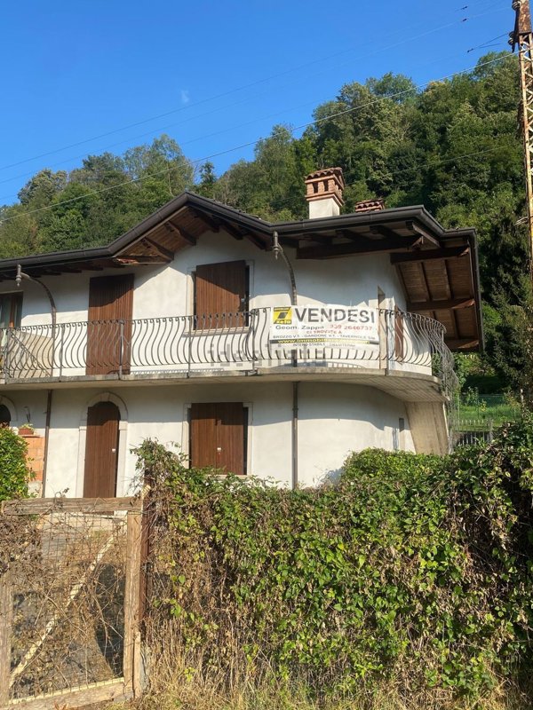 casa indipendente in vendita a Marcheno