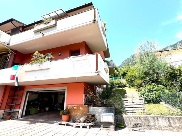 casa indipendente in vendita a Marcheno in zona Parte