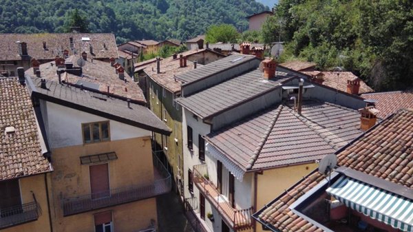 appartamento in vendita a Marcheno in zona Brozzo