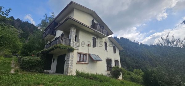 casa indipendente in vendita a Marmentino