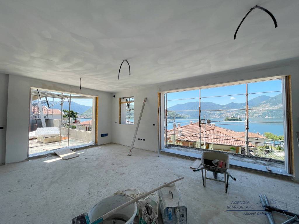 casa indipendente in vendita a Marone
