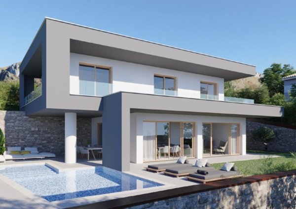 casa indipendente in vendita a Marone