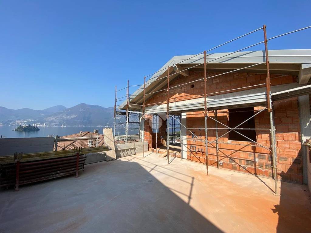 casa indipendente in vendita a Marone
