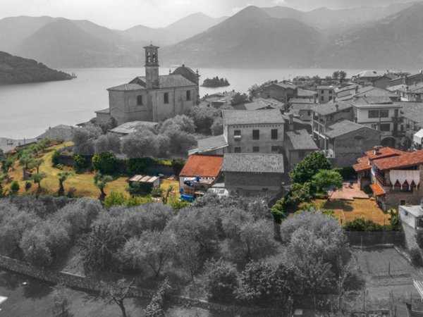 casa indipendente in vendita a Marone