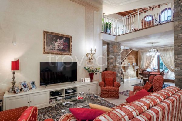 casa indipendente in vendita a Mazzano