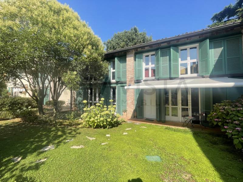 casa indipendente in vendita a Mazzano in zona Ciliverghe
