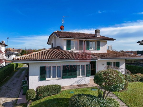 casa indipendente in vendita a Mazzano in zona Ciliverghe